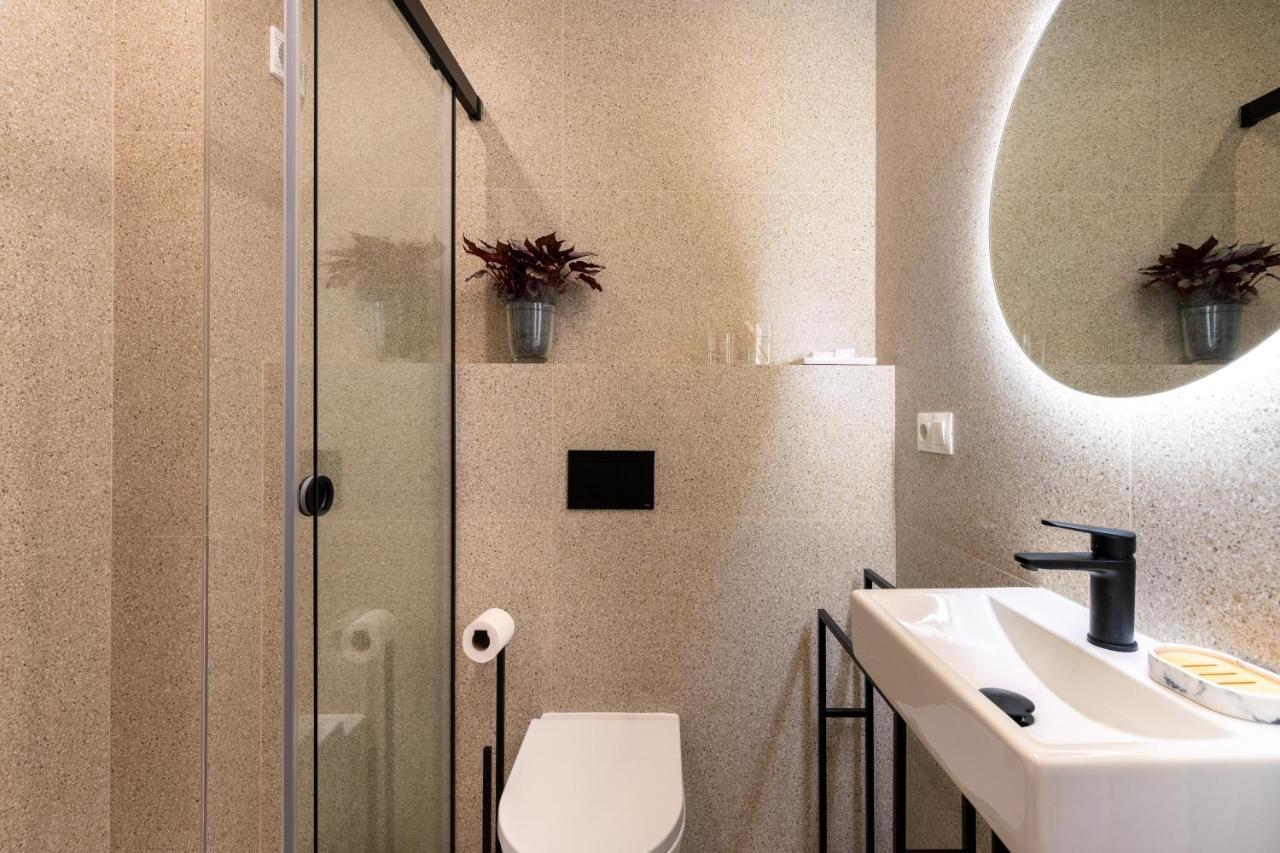 Apartamento Trahzo Sevilla Eksteriør bilde